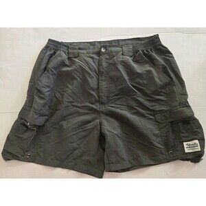 Bimini Bay Outfitters Men's Cargo Fishing Shorts – Size 38 – Green
